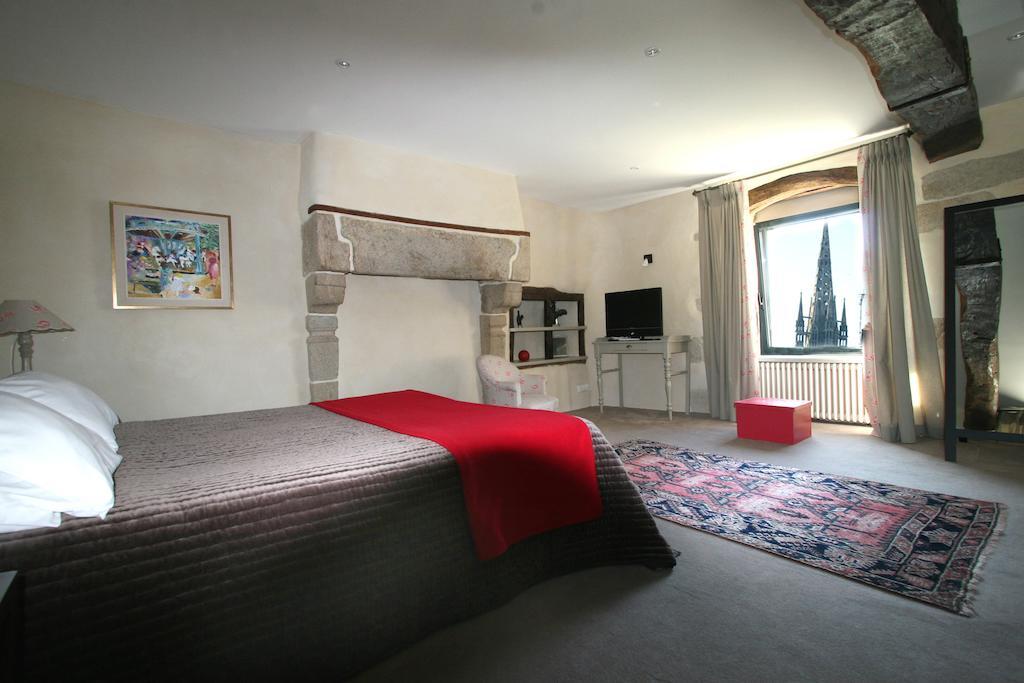 Le Clos St Yves Bed & Breakfast Saint-Pol-de-Leon Room photo